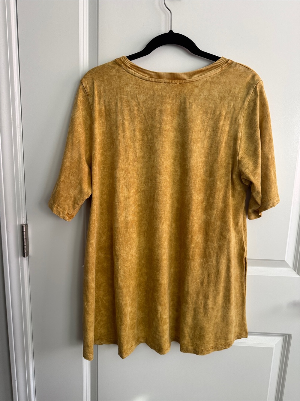 LOGO by Lori Goldstein sunfaded gold T-shirt with seam pockets. Never worn. - Picture 6 of 7